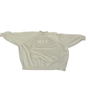 Fear of God 1977 Sweatshirt in Light Gray